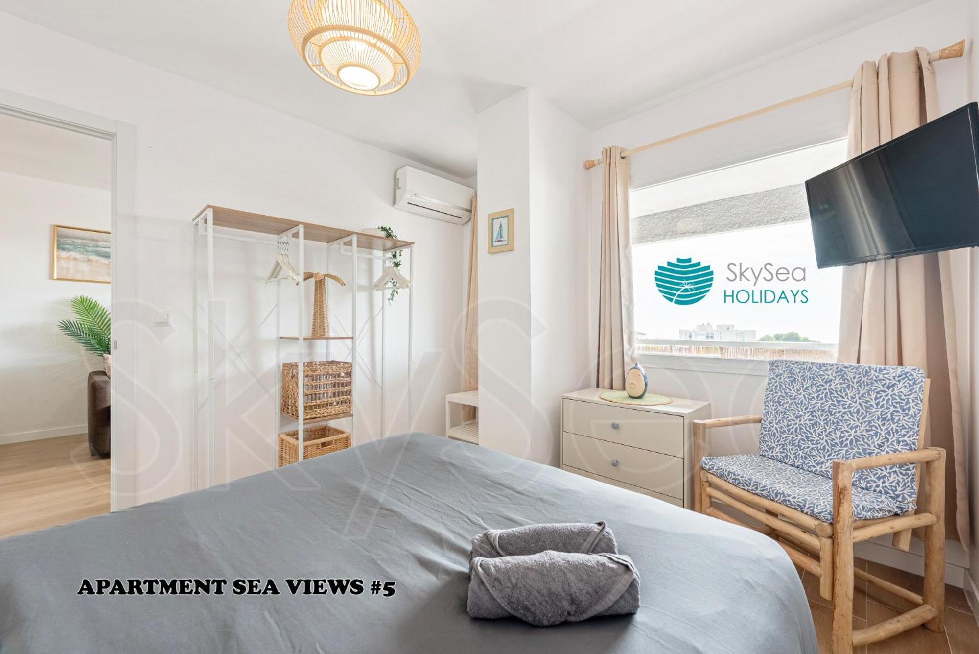 Skysea Benalmadena Puerto Marina Apartment Exterior photo