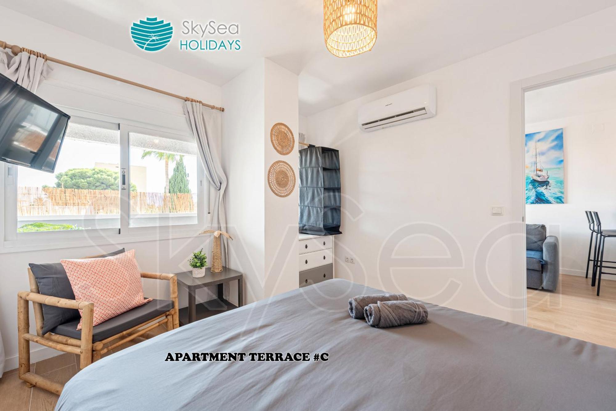 Skysea Benalmadena Puerto Marina Apartment Exterior photo