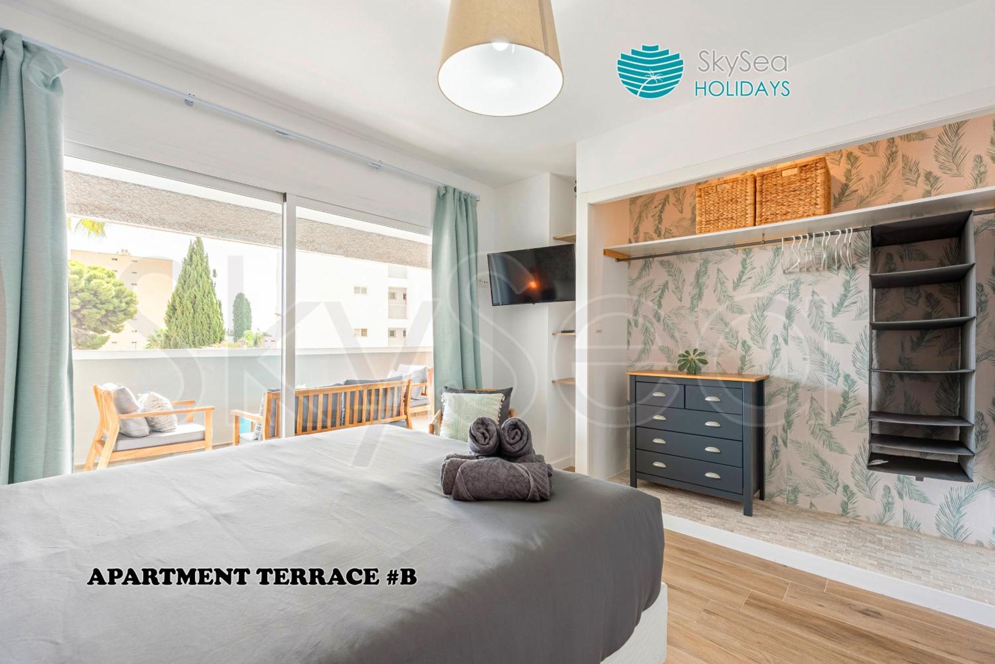 Skysea Benalmadena Puerto Marina Apartment Exterior photo